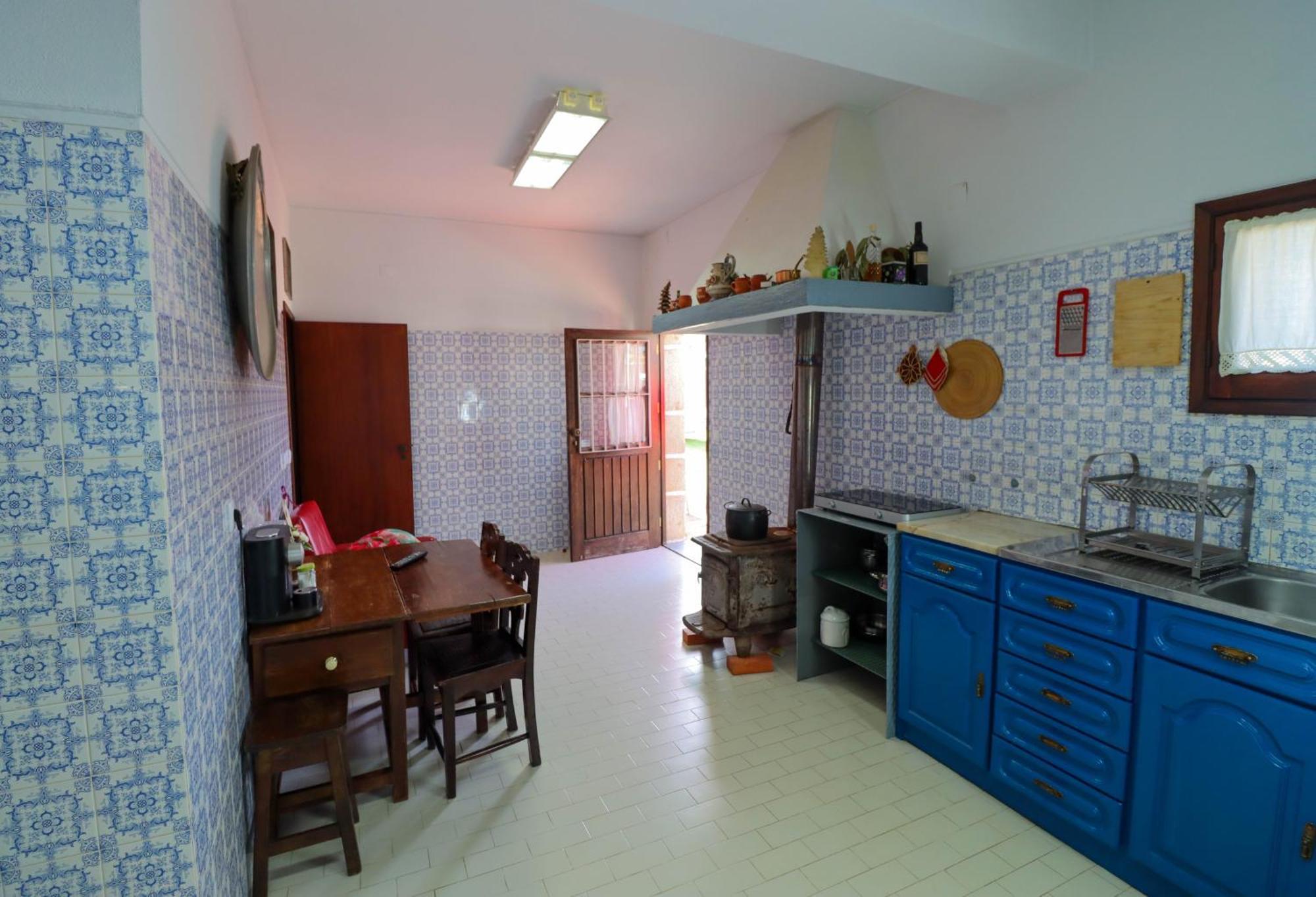 Guest House Кавес Екстериор снимка