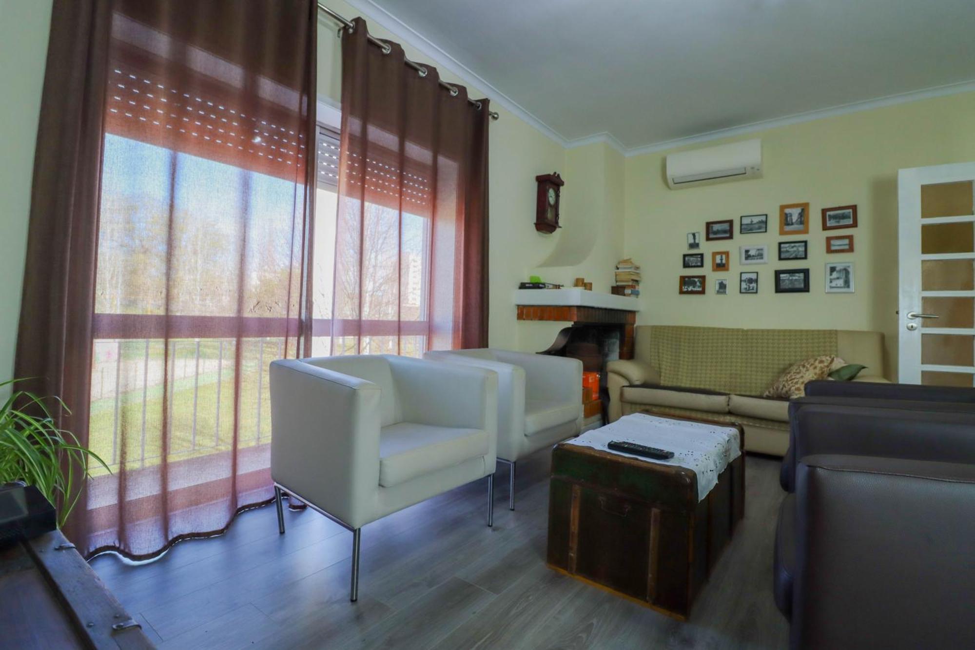 Guest House Кавес Екстериор снимка