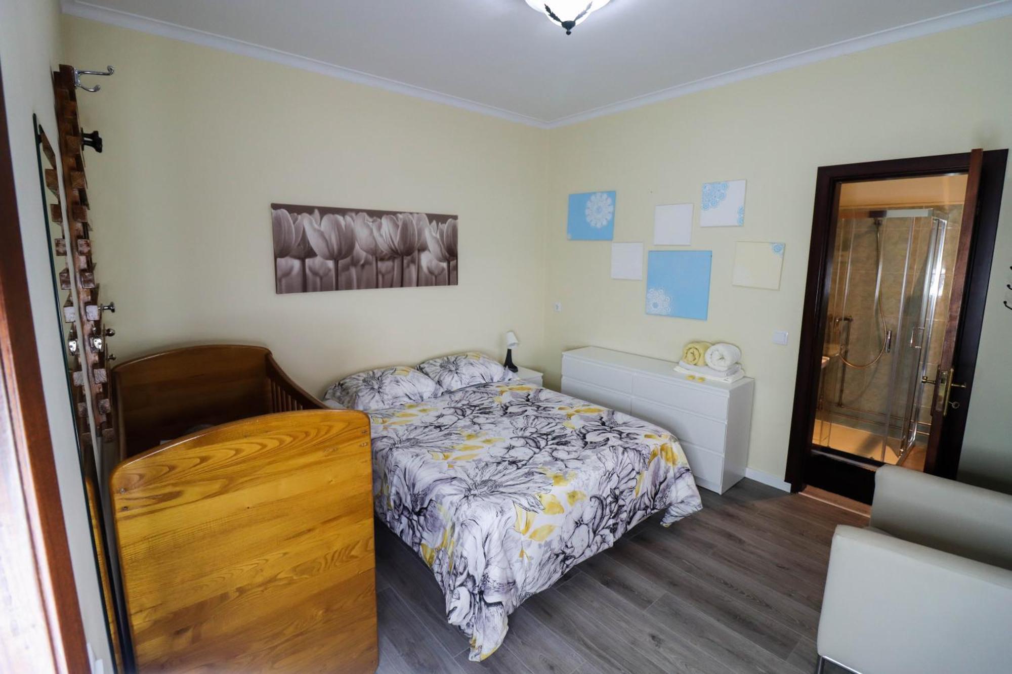 Guest House Кавес Екстериор снимка