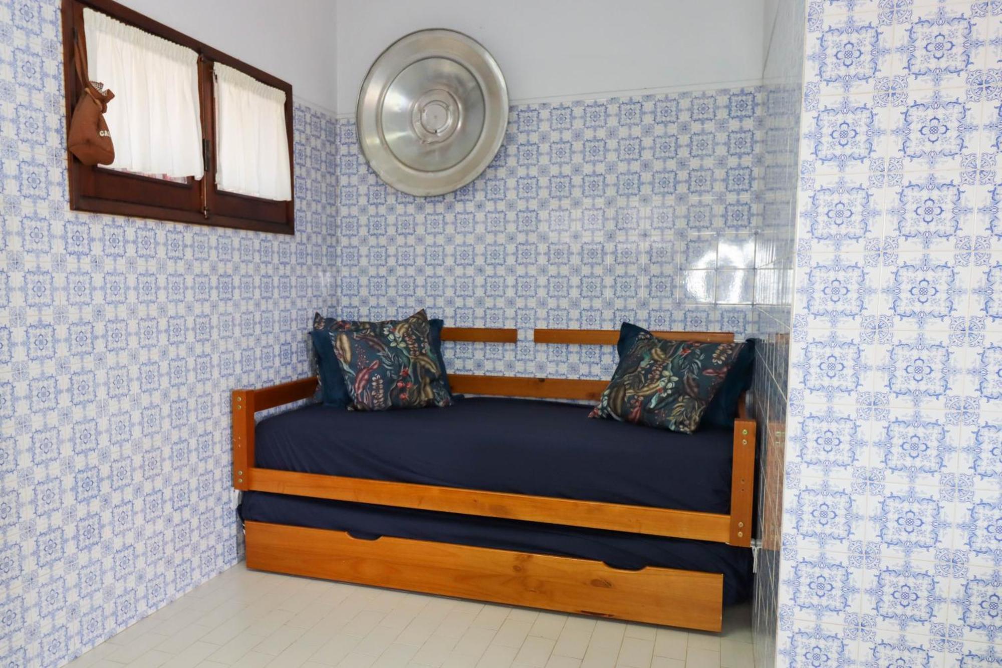 Guest House Кавес Екстериор снимка